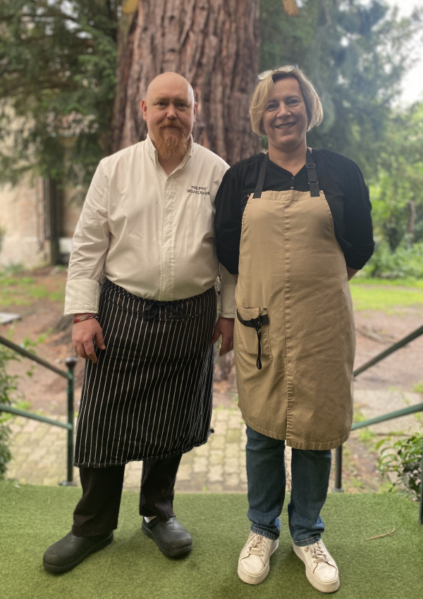 Restaurant du Cercle Saint-Léger: À l’ombre du Séquoia